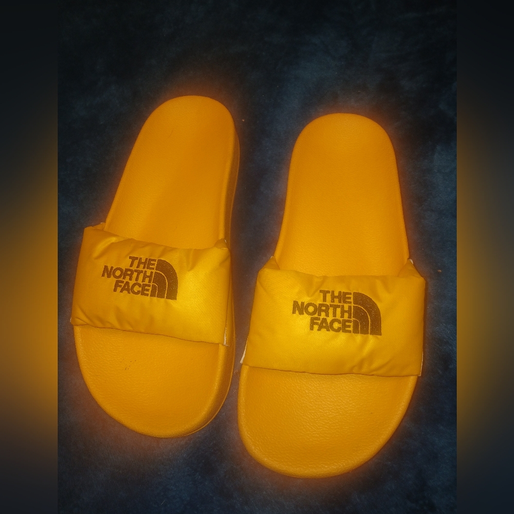 North face 700 slides